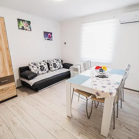 Apartament Cuderland -cukr *
