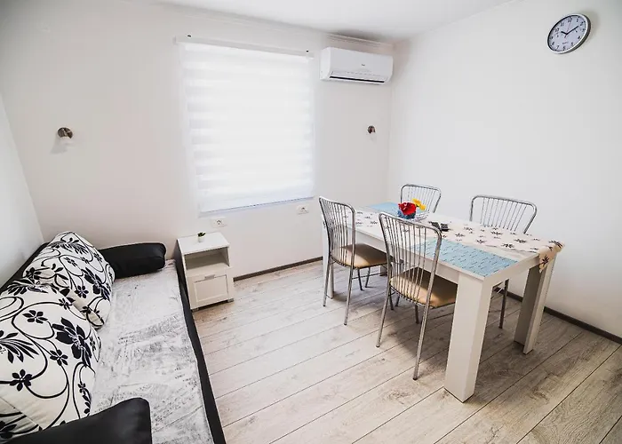 Cuderland -cukr * קובאריד