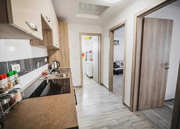 Cuderland -cukr * كوباريد